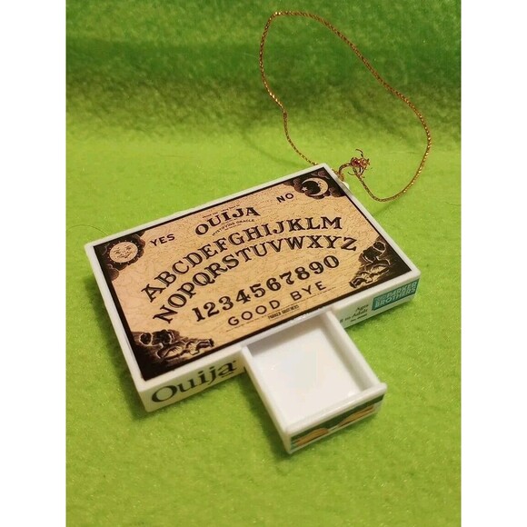 Vintage Parker Bros Ouija Board Keychain NO Planchette Wooden Ouija Ornament - Picture 7 of 14